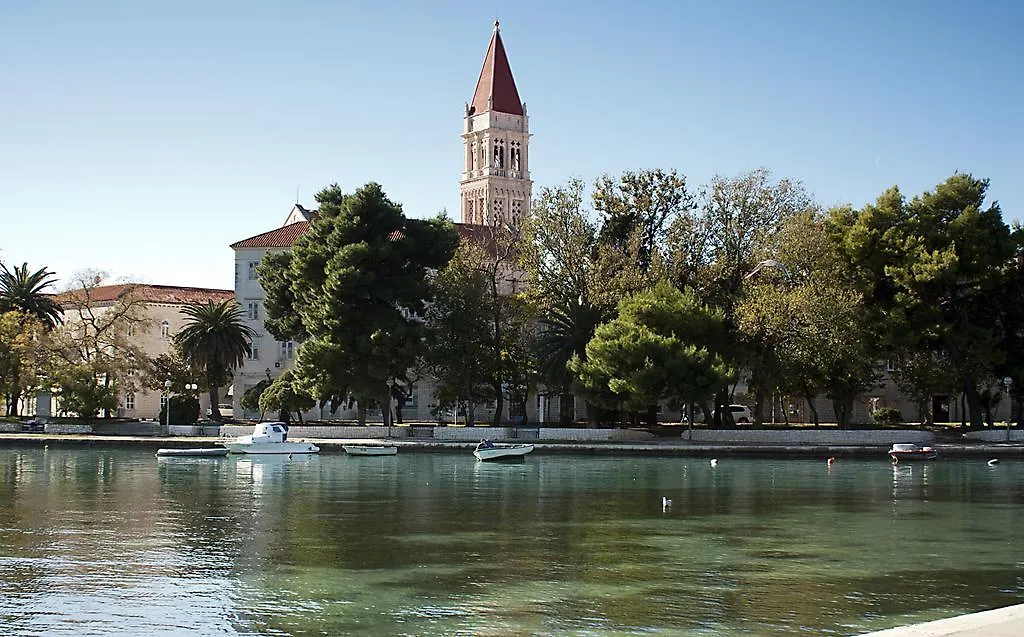 Rooms Livia Trogir Croatia
